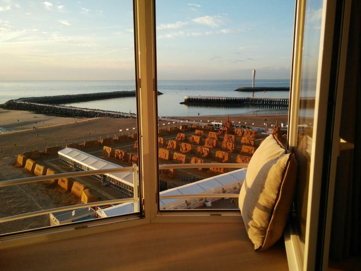 Appartement Met Zeezicht Ostenda Esterno foto