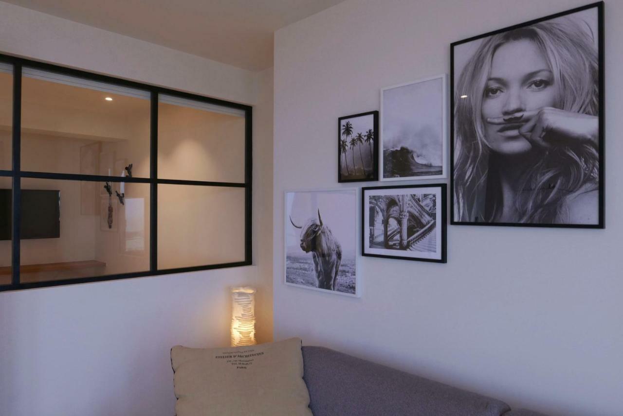 Appartement Met Zeezicht Ostenda Esterno foto
